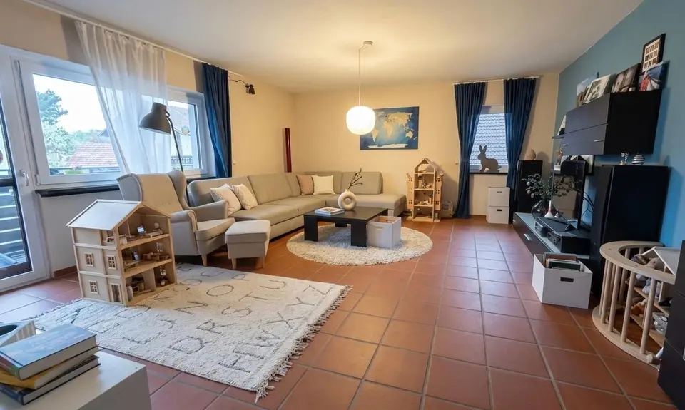 5 Zimmer Wohnung mit 175 m² in Aschaffenburg – Bild 1