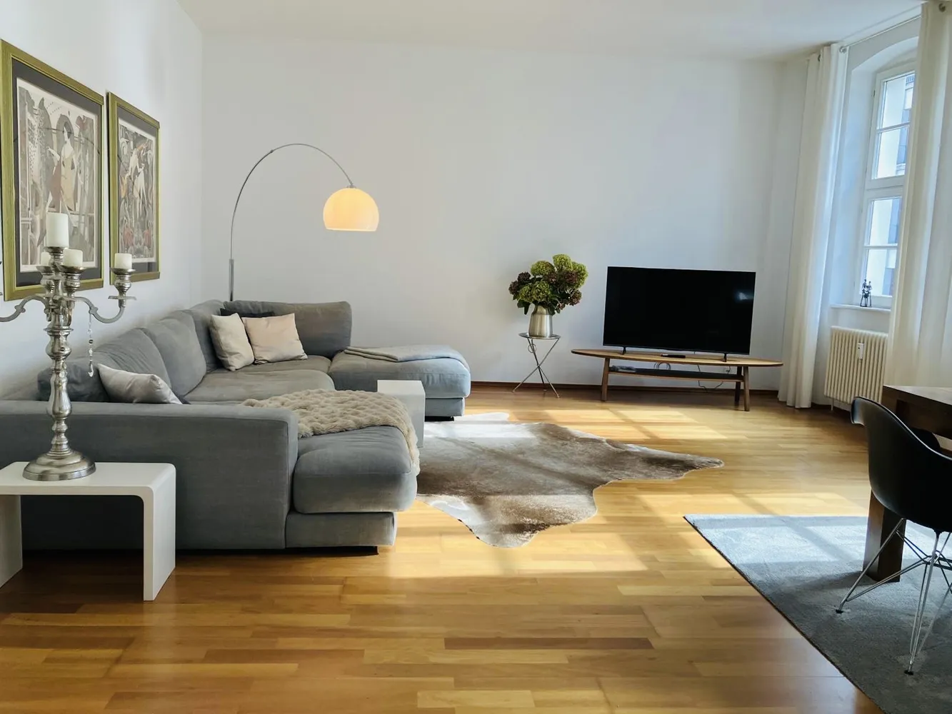 2 Zimmer Wohnung mit 86 m² in Berlin – Bild 1