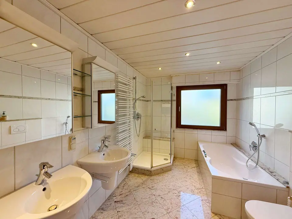 5 Zimmer Haus mit 198 m² in Viernheim – Bild 9