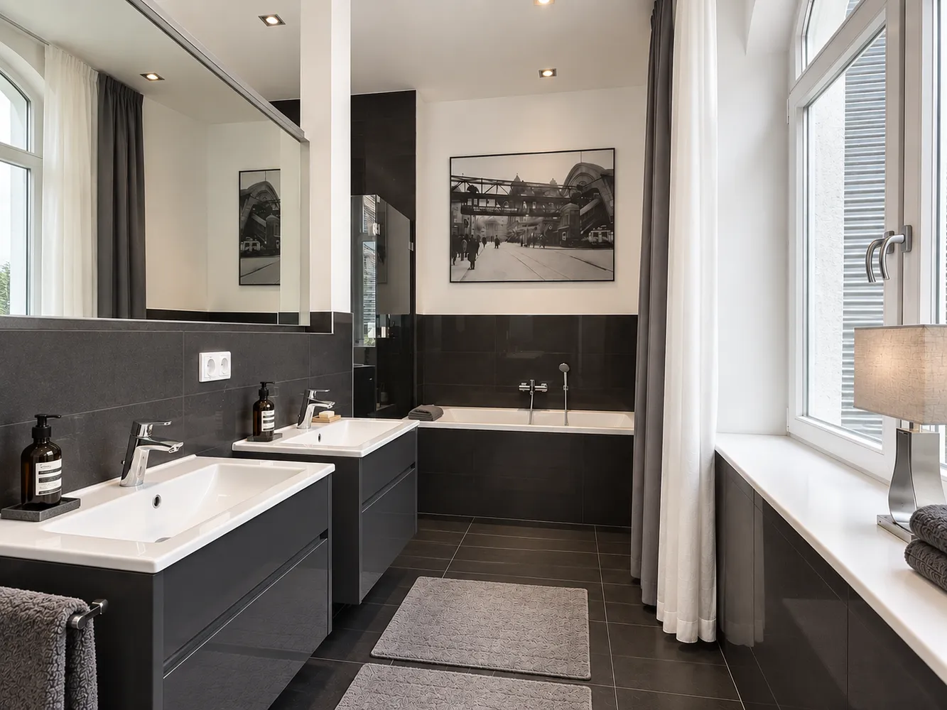 4 Zimmer Wohnung mit 195 m² in Wuppertal – Bild 8