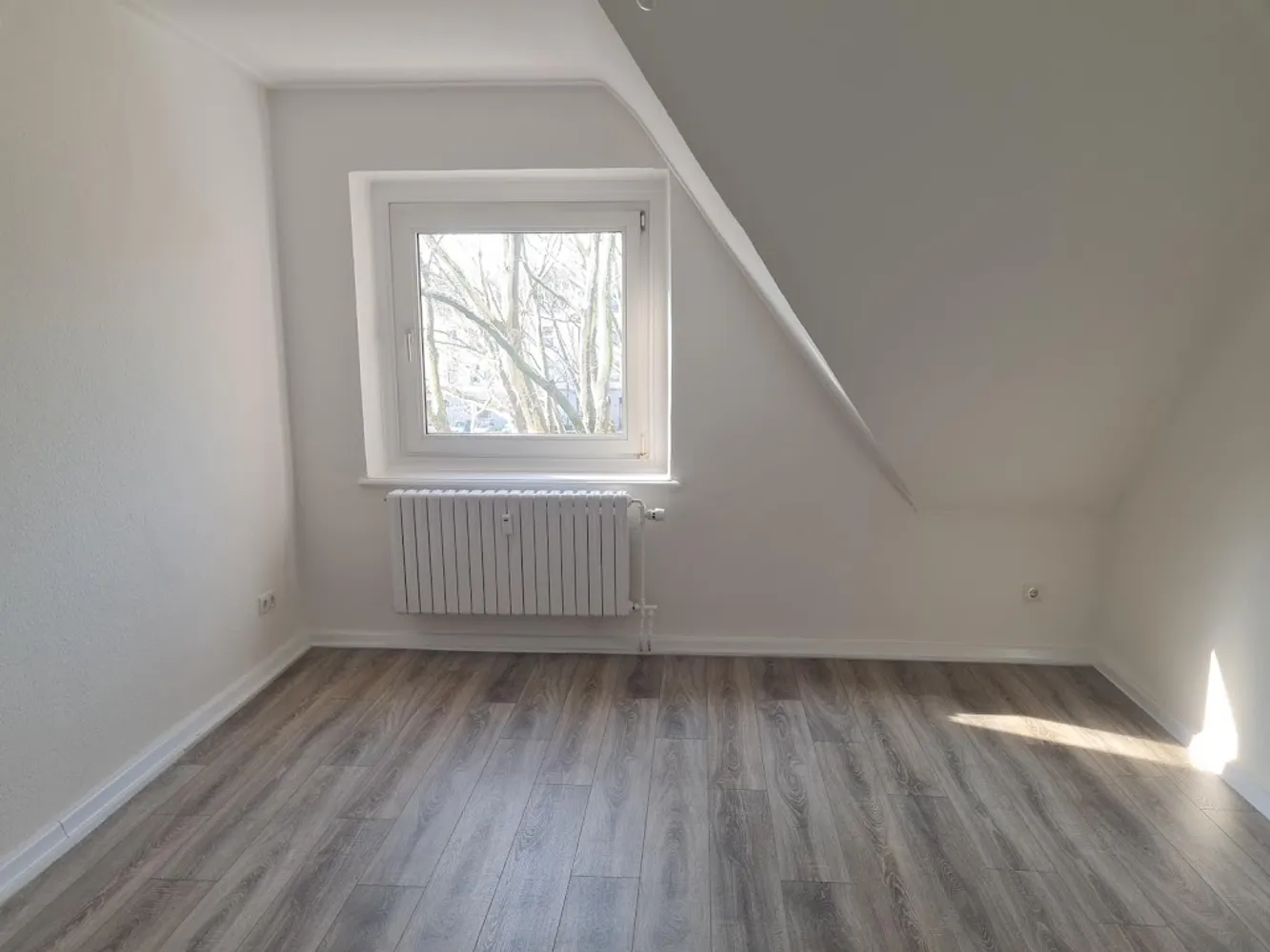 3 Zimmer Wohnung mit 74 m² in Duisburg – Bild 2