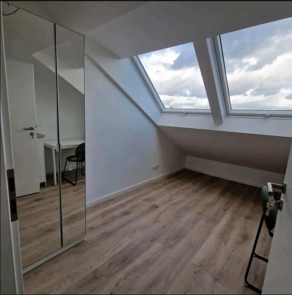 WG-Zimmer mit 12 m² in Frankfurt am Main – Bild 1