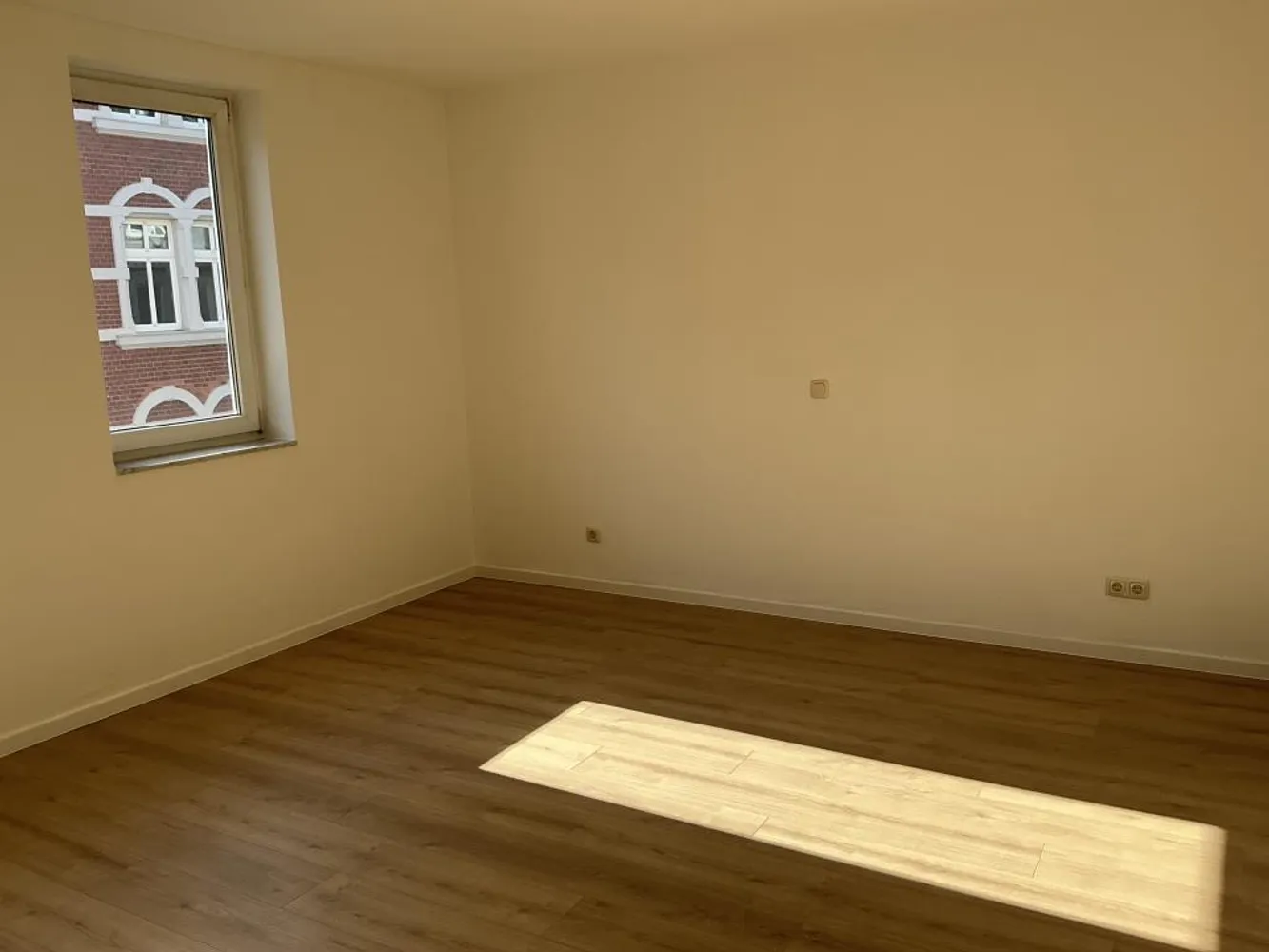 2 room apartment with 69 m² in Magdeburg – Photo 2