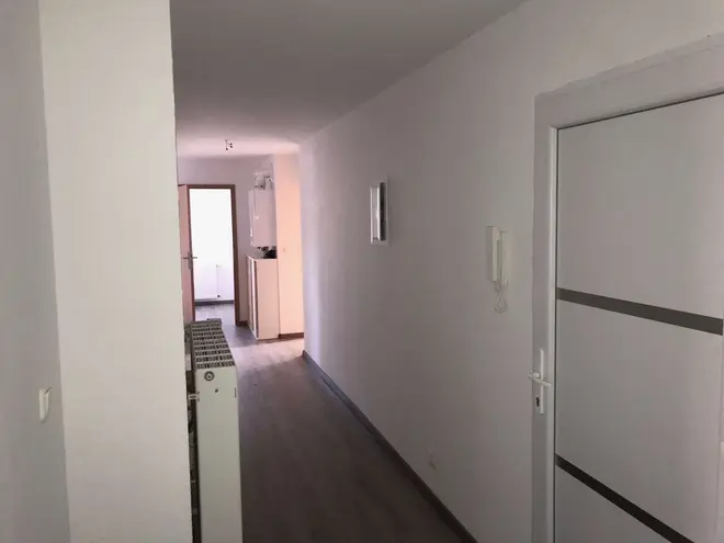 4 Zimmer Wohnung mit 94 m² in Halle (Saale) – Bild 8