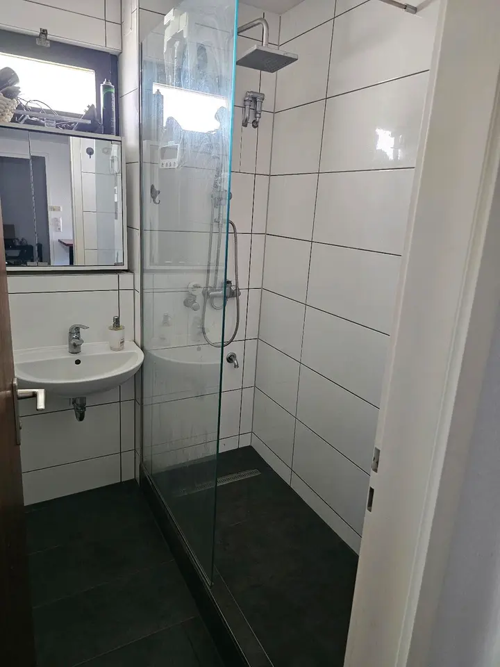 Shared room with 74 m² in Stuttgart – Photo 4