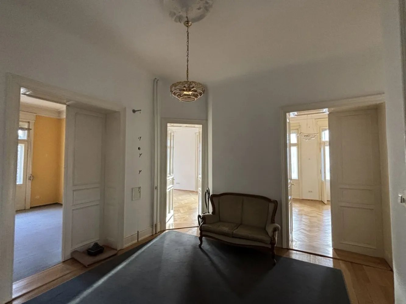 5 Zimmer Wohnung mit 158 m² in Wiesbaden – Bild 6