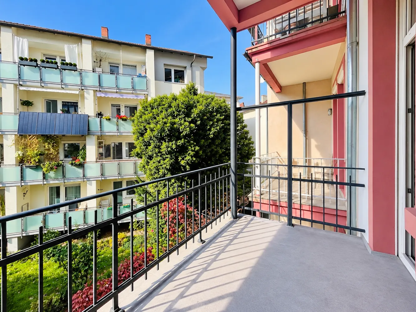 5 Zimmer Wohnung mit 120 m² in Frankfurt am Main – Bild 2