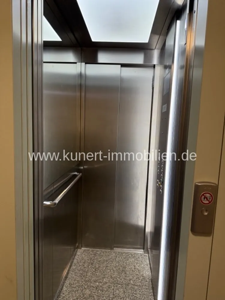 4 Zimmer Wohnung mit 161 m² in Halle (Saale) – Bild 6