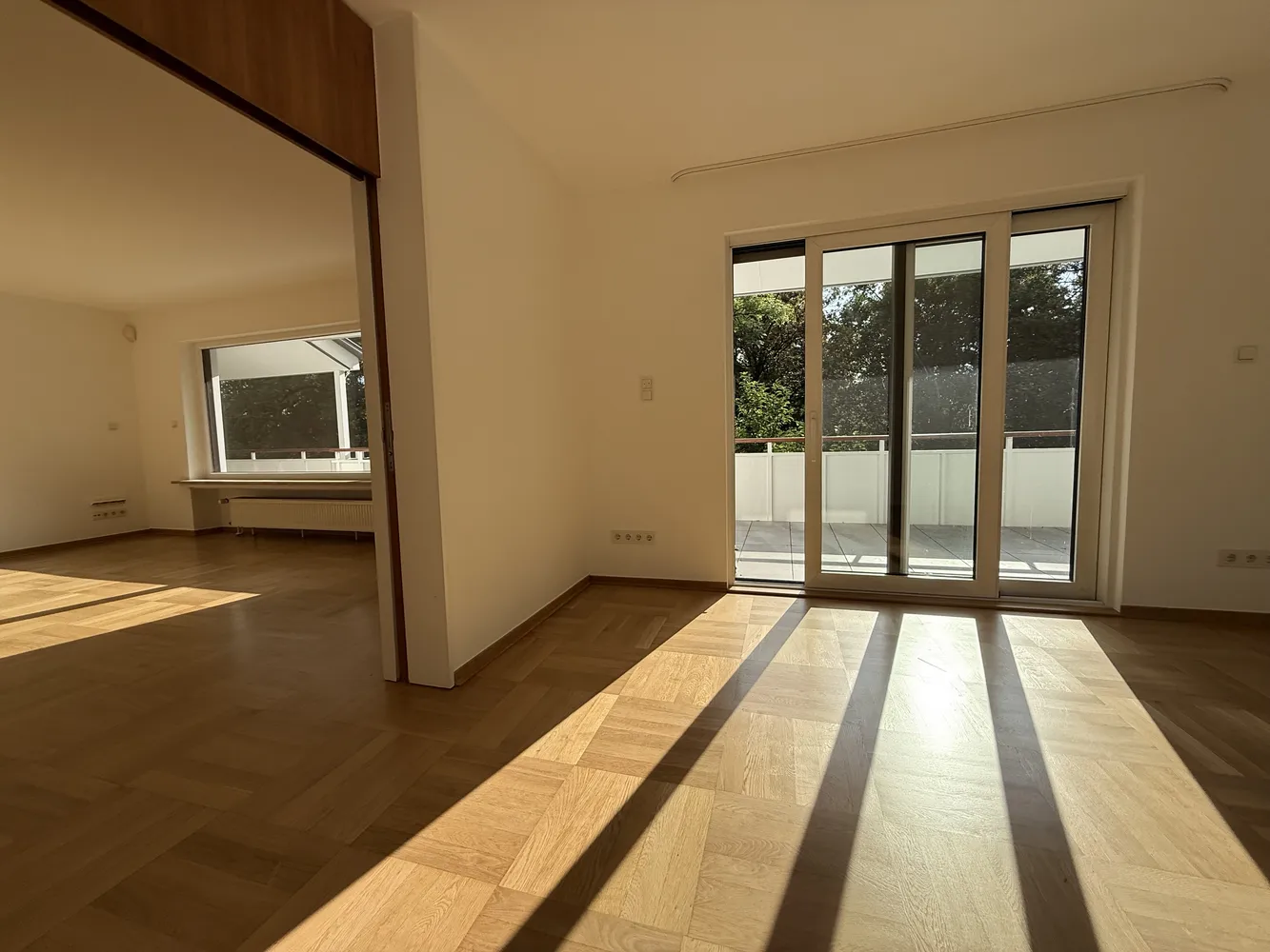 4 Zimmer Wohnung mit 122 m² in Celle – Bild 2