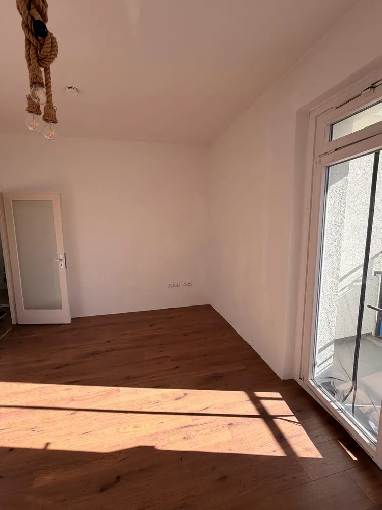 2 room apartment with 56 m² in Berlin – Photo 1