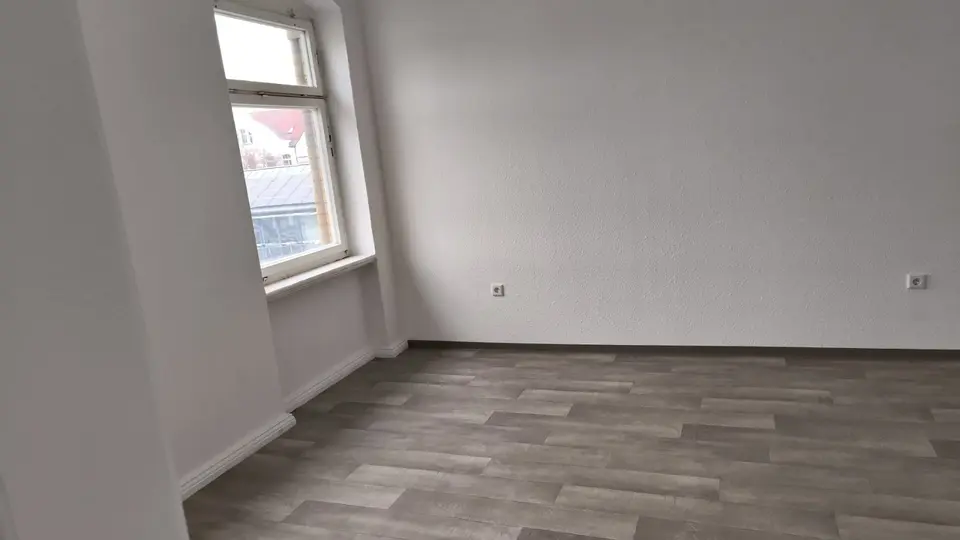 2 Zimmer Wohnung mit 59 m² in Weißenfels – Bild 2