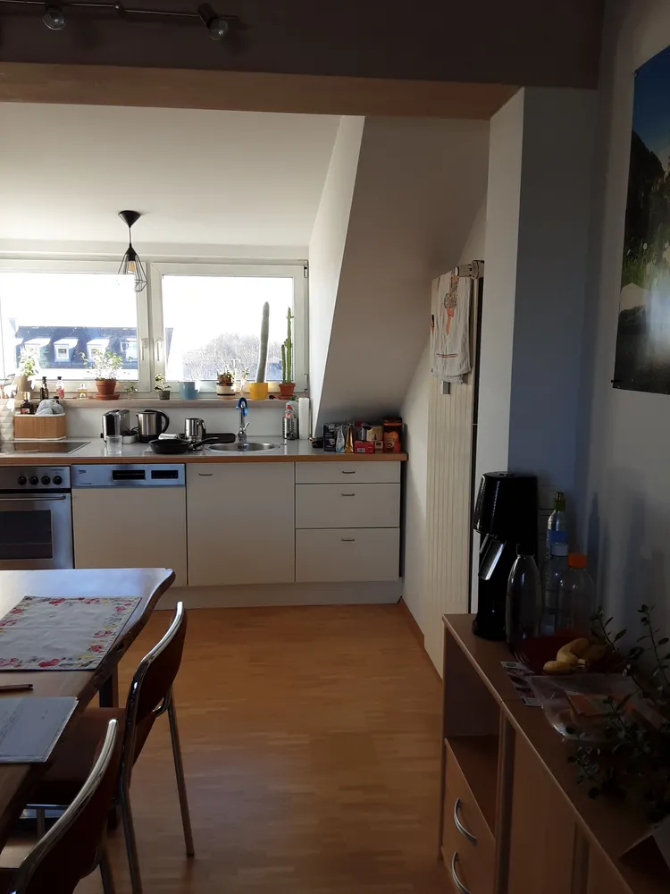 3 Zimmer Wohnung mit 73 m² in München – Bild 2