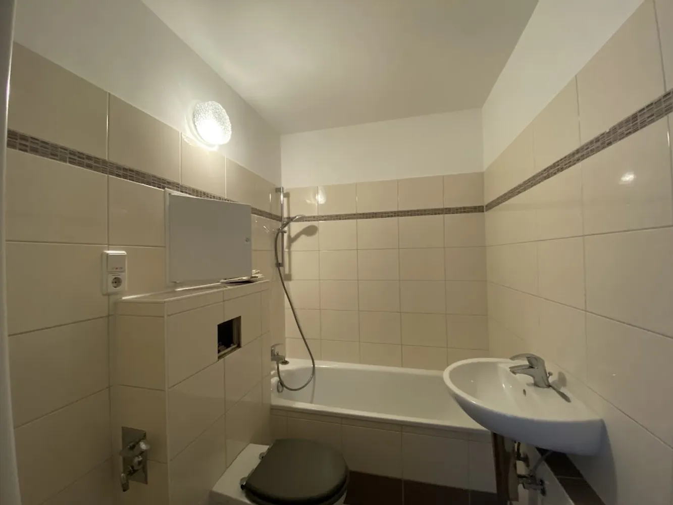 1 room apartment with 33 m² in Berlin – Photo 5