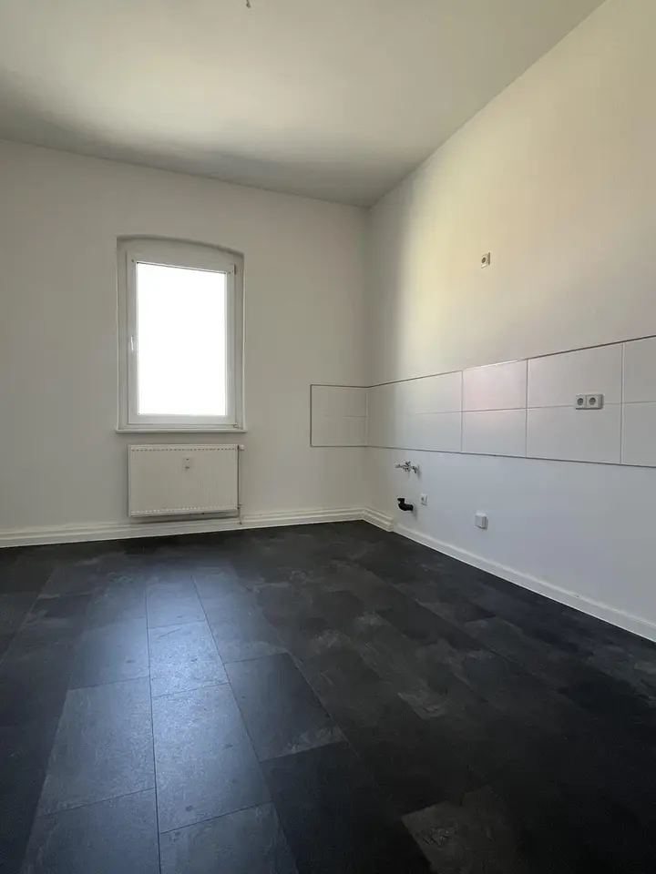 4 Zimmer Wohnung mit 112 m² in Weißenfels – Bild 3