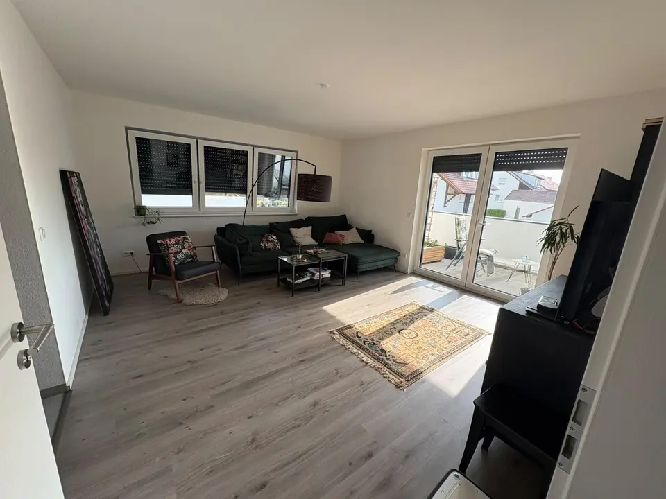 3 Zimmer Wohnung mit 93 m² in Rottenburg am Neckar – Bild 1