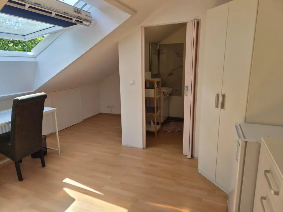 WG-Zimmer mit 18 m² in Rastatt – Bild 2