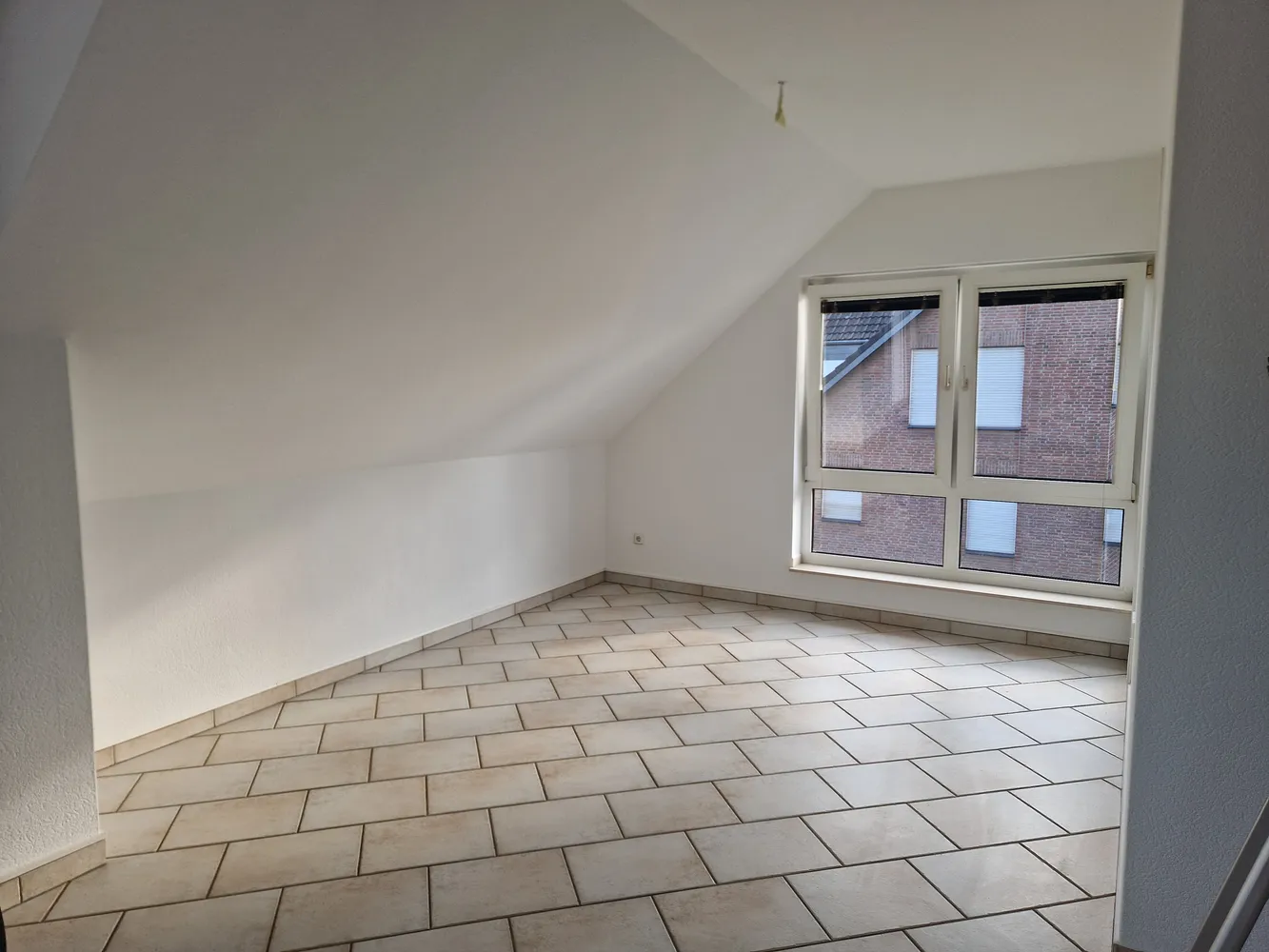 3 Zimmer Wohnung mit 56 m² in Duisburg – Bild 2