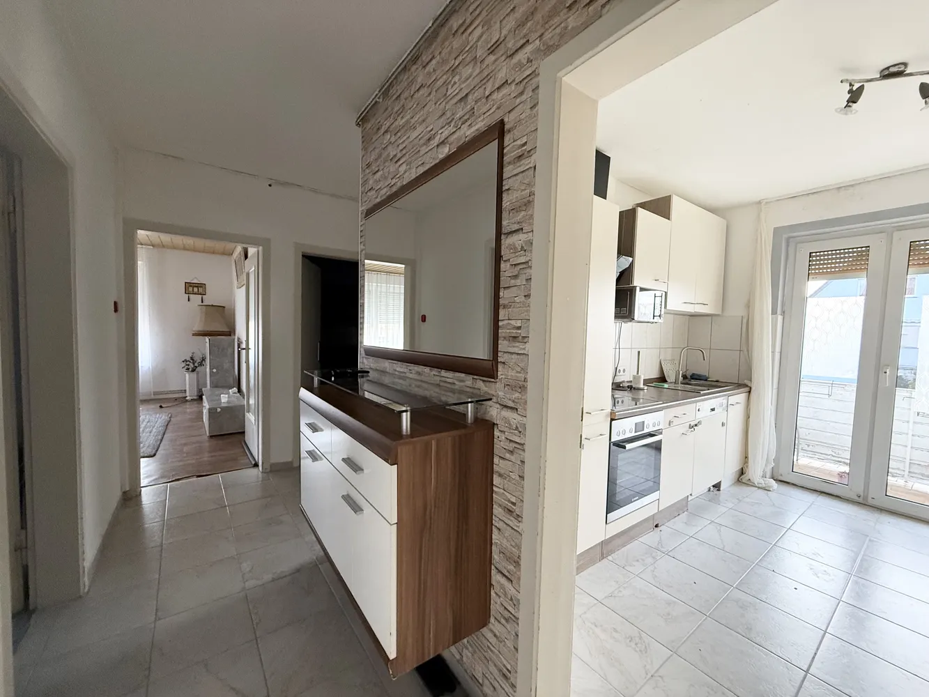 3 room apartment with 72 m² in Bielefeld – Photo 3