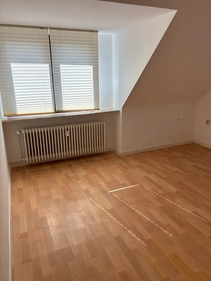 4 Zimmer Wohnung mit 72 m² in Oberhausen – Bild 9