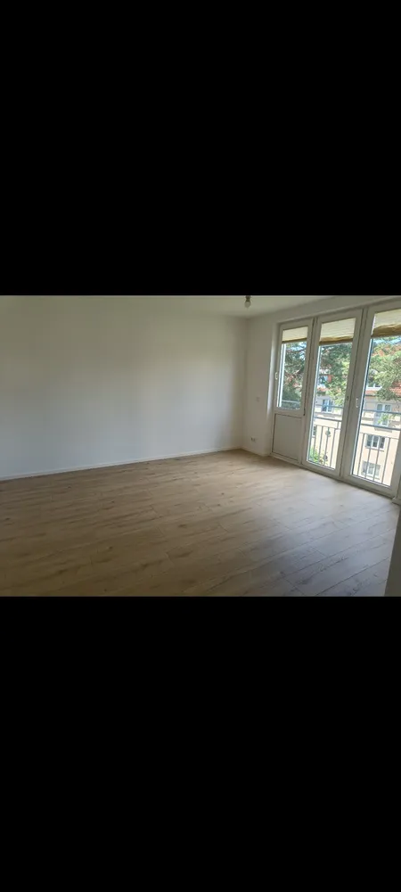 2 Zimmer Wohnung mit 75 m² in Berlin – Bild 12