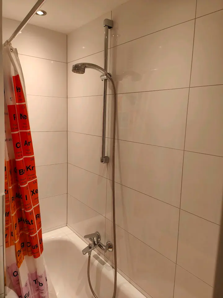3 Zimmer Wohnung mit 82 m² in Düsseldorf – Bild 4
