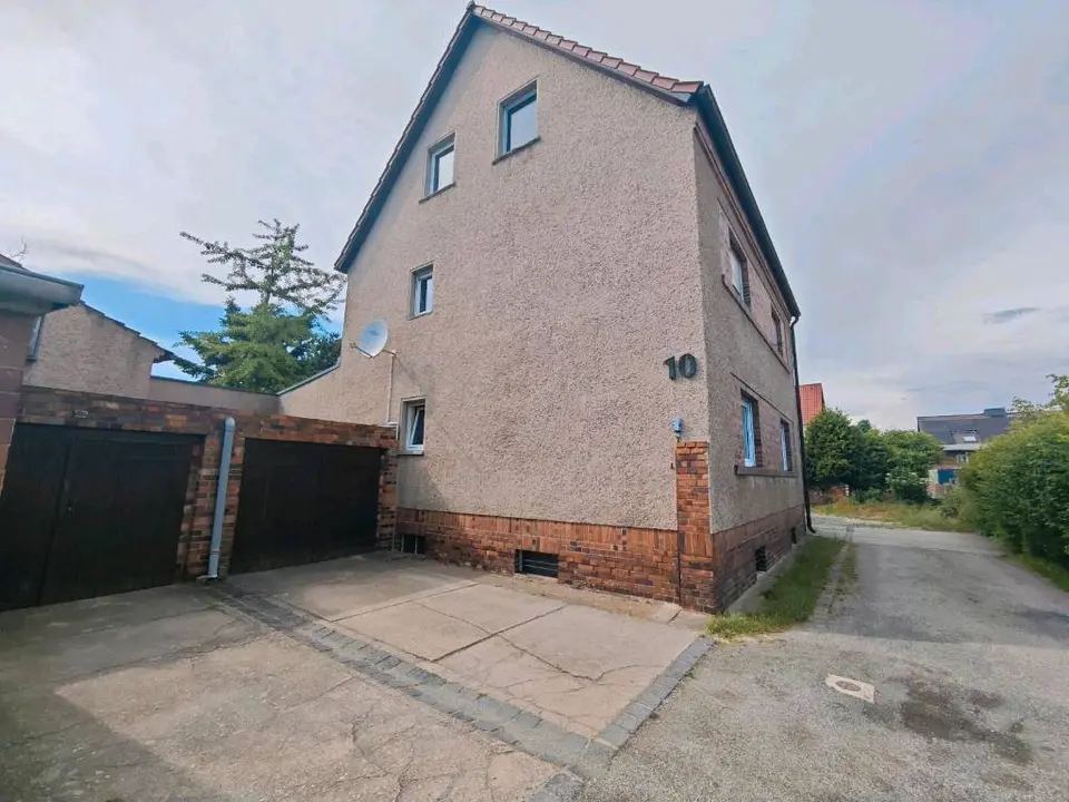 5 Zimmer Wohnung mit 133 m² in Senftenberg – Bild 2