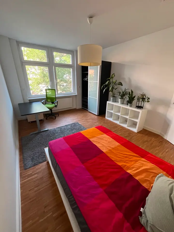 WG-Zimmer mit 85 m² in Frankfurt am Main – Bild 1