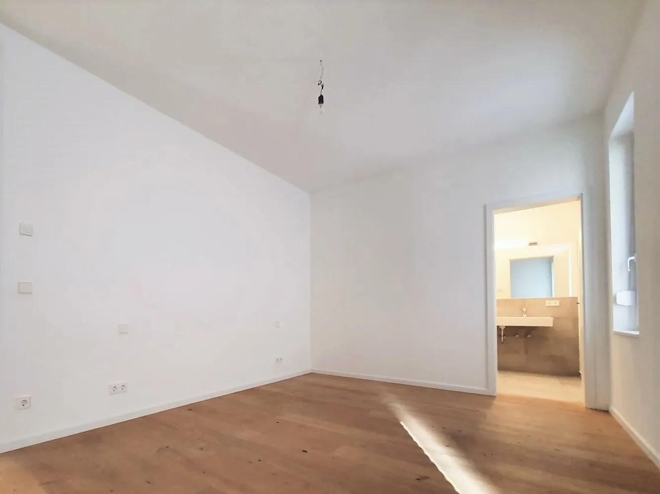 3 Zimmer Wohnung mit 85 m² in Stuttgart – Bild 4
