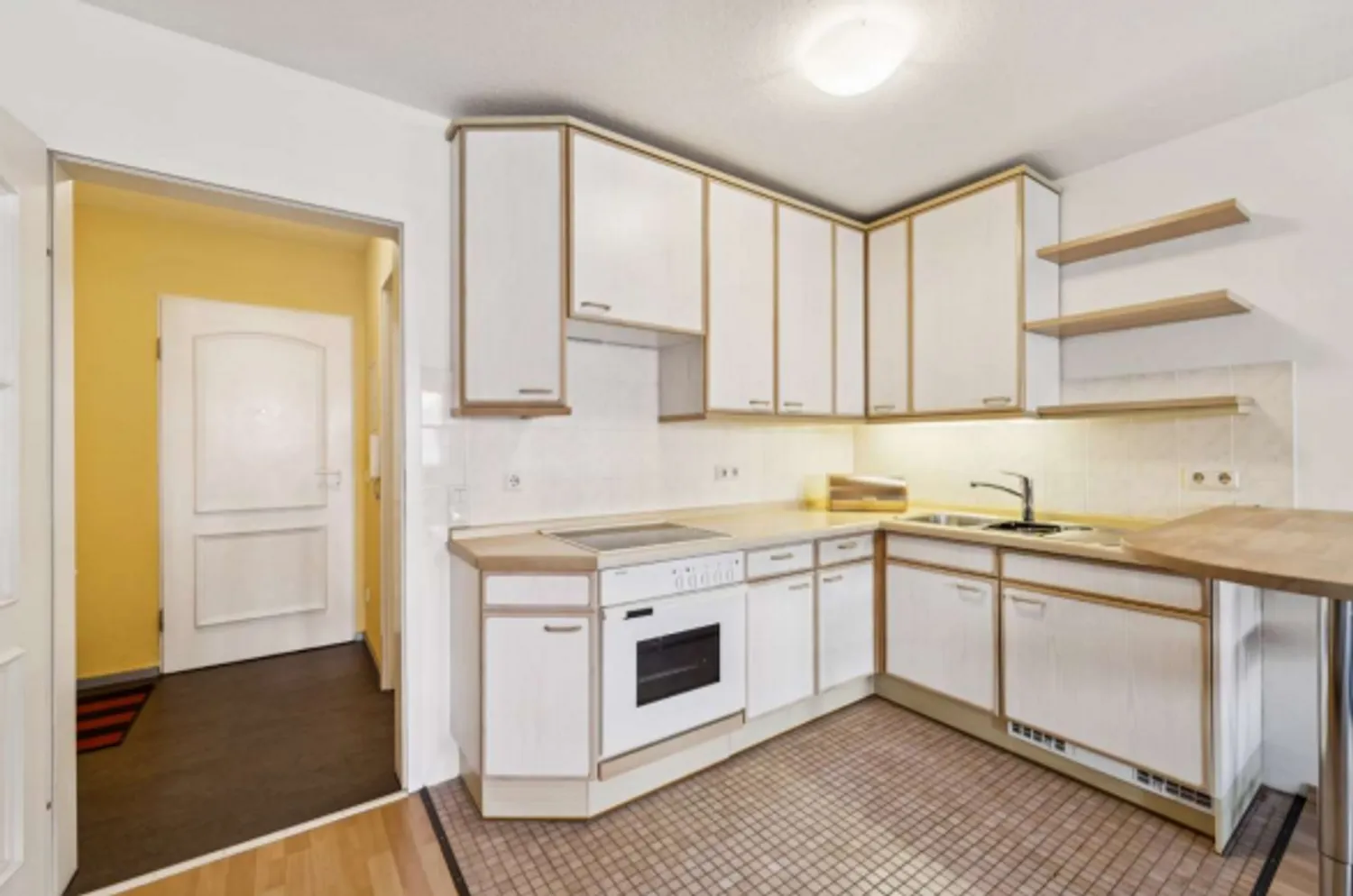 1 room apartment with 37 m² in Munich – Photo 7