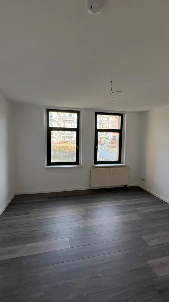 6 Zimmer Wohnung mit 122 m² in Mittweida – Bild 1