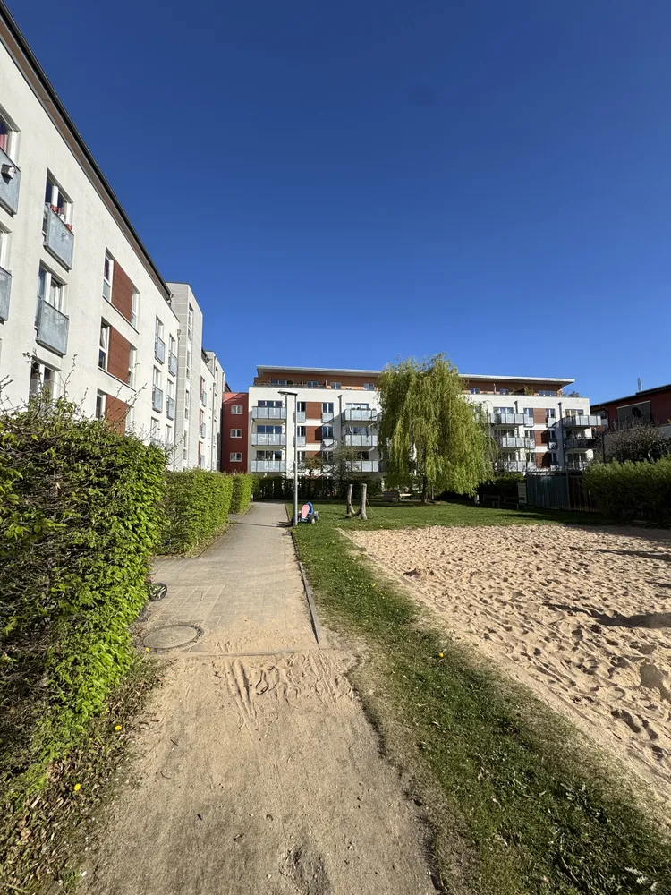 2 room apartment with 66 m² in Cologne – Photo 1