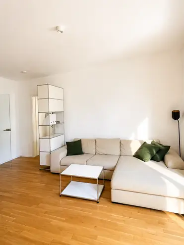 2 room apartment with 60 m² in Cologne – Photo 2