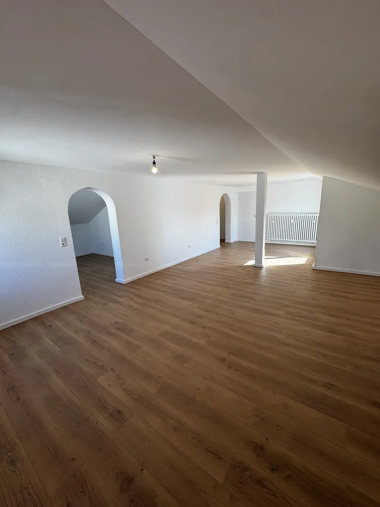 3 Zimmer Wohnung mit 80 m² in Köln – Bild 2