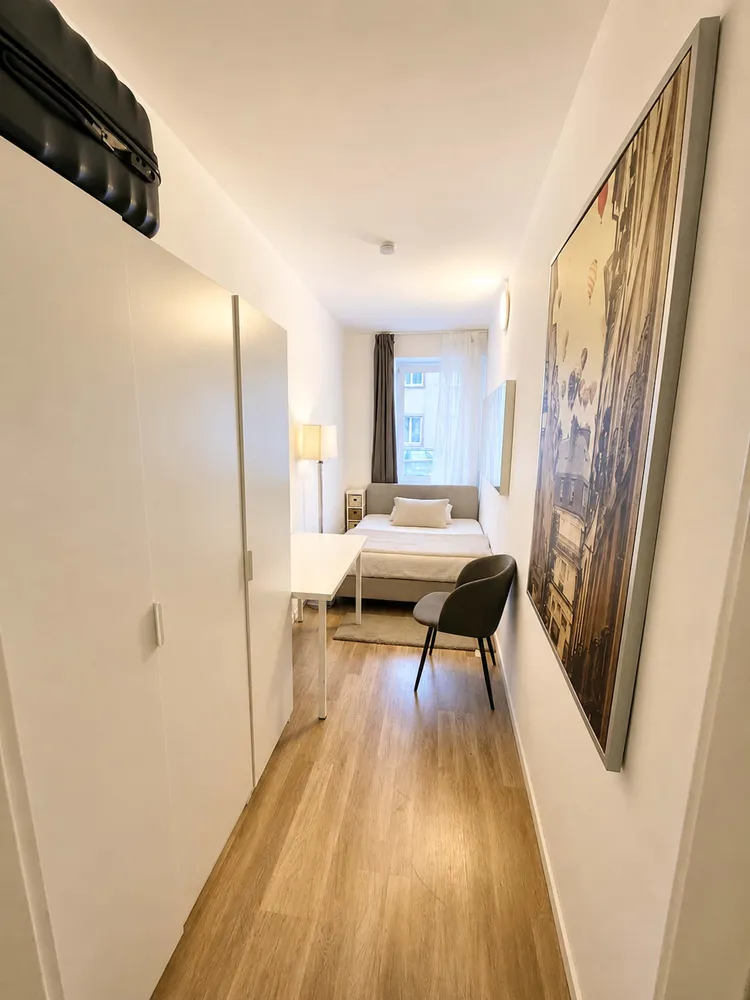 WG-Zimmer mit 10 m² in München – Bild 3
