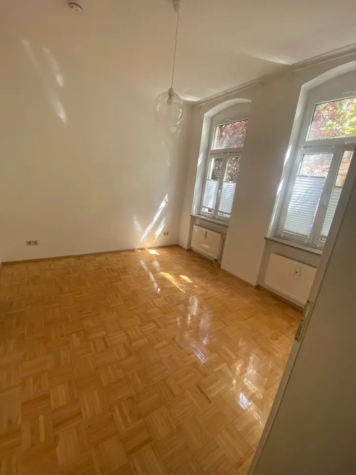 2 Zimmer Wohnung mit 36 m² in Halle (Saale) – Bild 2