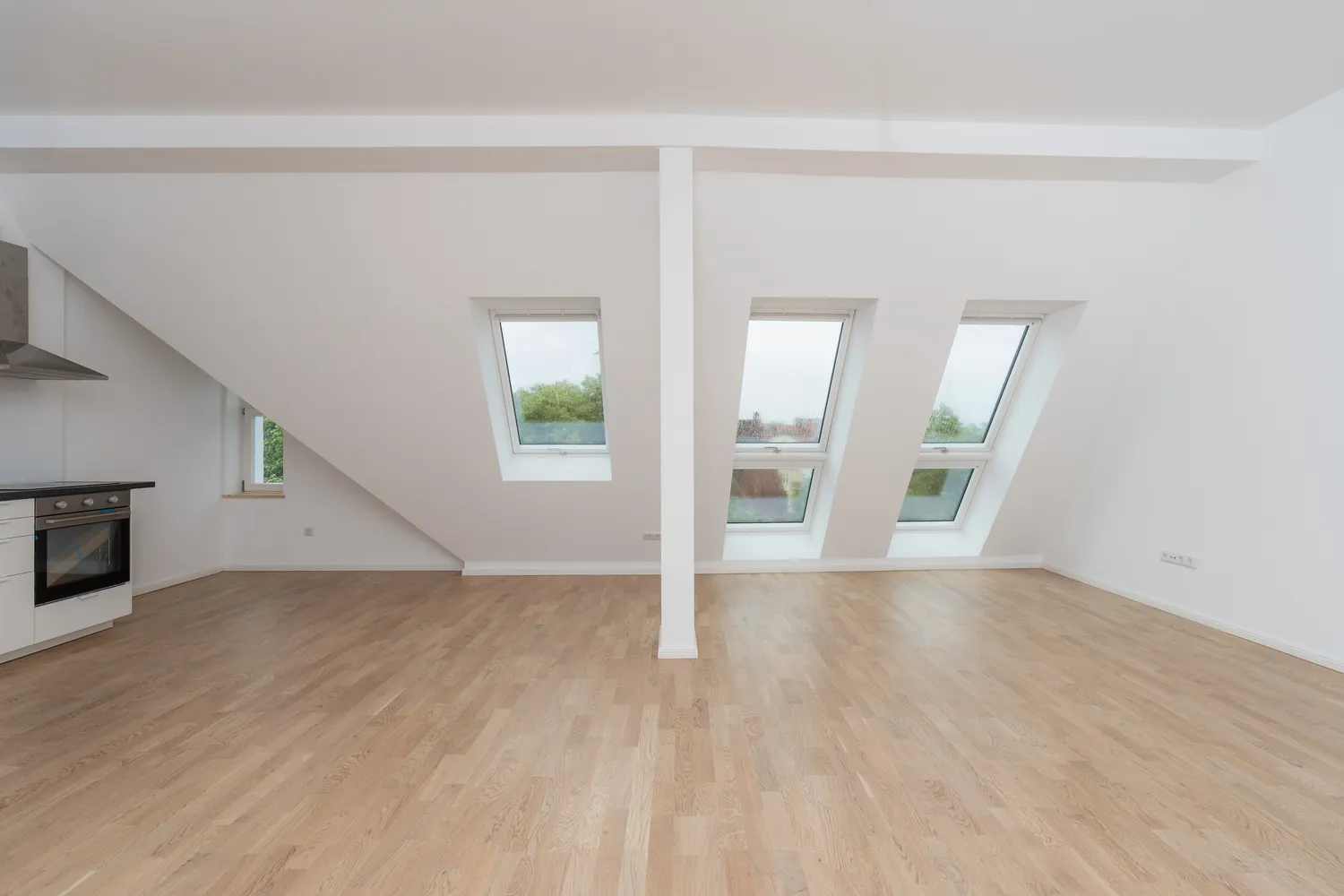 2 Zimmer Wohnung mit 85 m² in Berlin – Bild 3