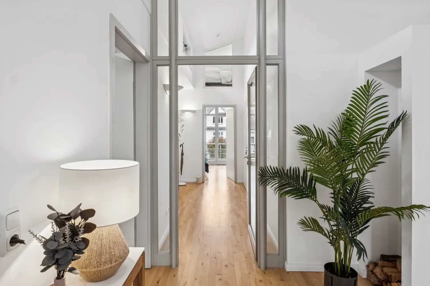 4 Zimmer Wohnung mit 141 m² in Hamburg – Bild 2