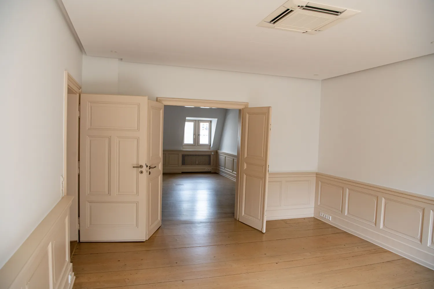 4 Zimmer Wohnung mit 120 m² in Frankfurt am Main – Bild 10