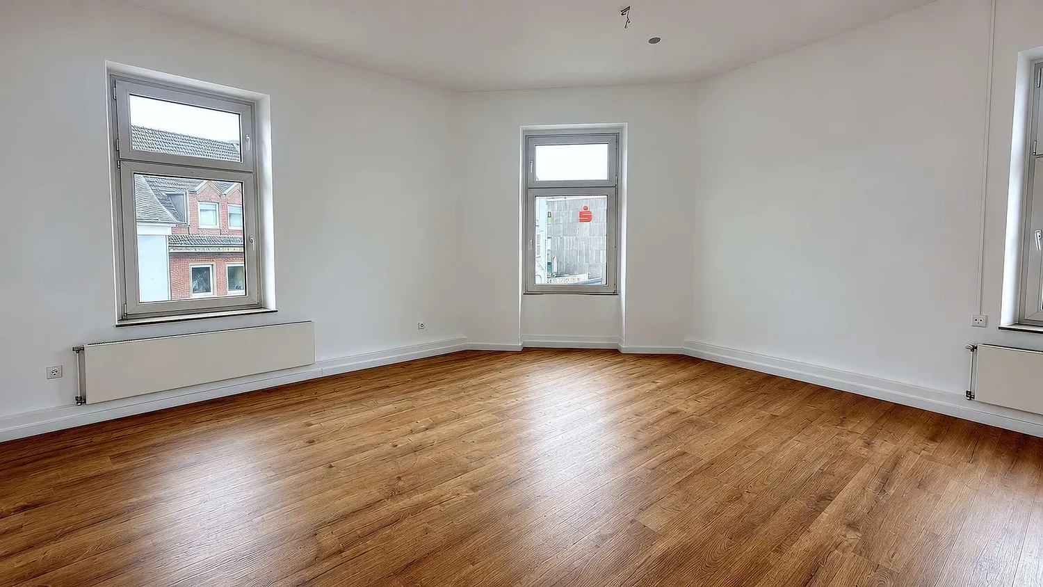 5 Zimmer Wohnung mit 137 m² in Mönchengladbach – Bild 3