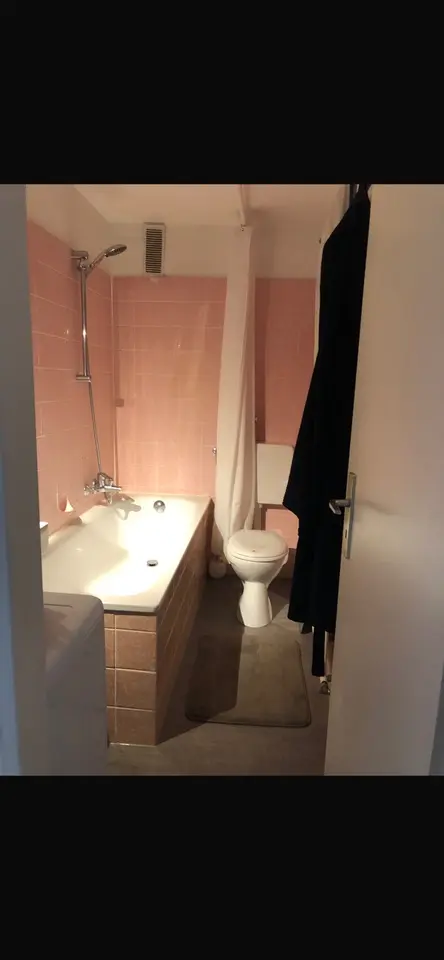 2 room apartment with 28 m² in Frankfurt am Main – Photo 8