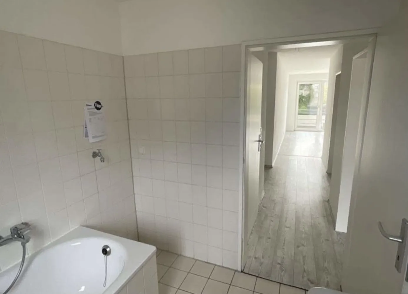 4 Zimmer Wohnung mit 70 m² in Duisburg – Bild 4