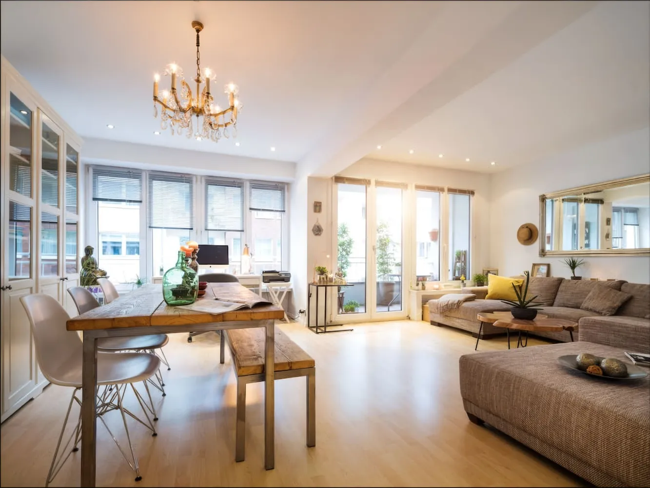 2 Zimmer Wohnung mit 70 m² in Düsseldorf – Bild 5
