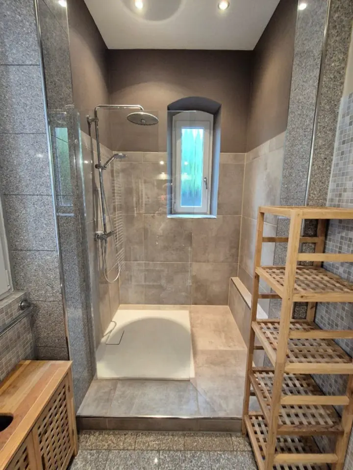 Shared room with 80 m² in Stuttgart – Photo 6