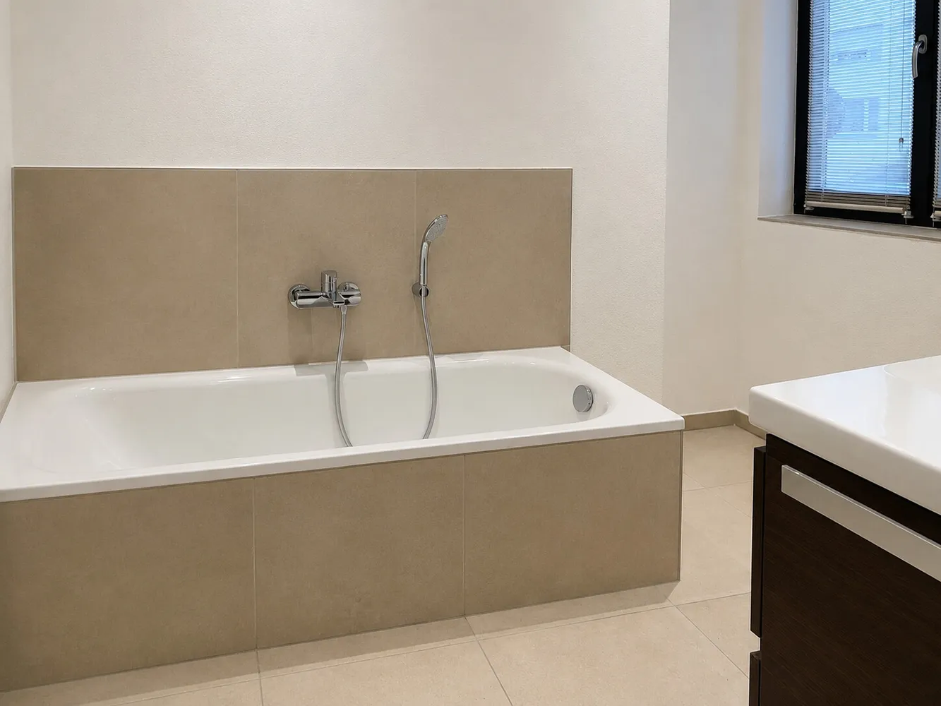4 Zimmer Wohnung mit 158 m² in Frankfurt am Main – Bild 9