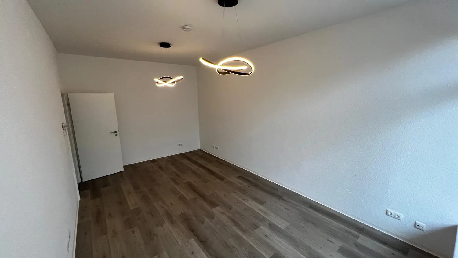 3 Zimmer Wohnung mit 80 m² in Wiesbaden – Bild 2