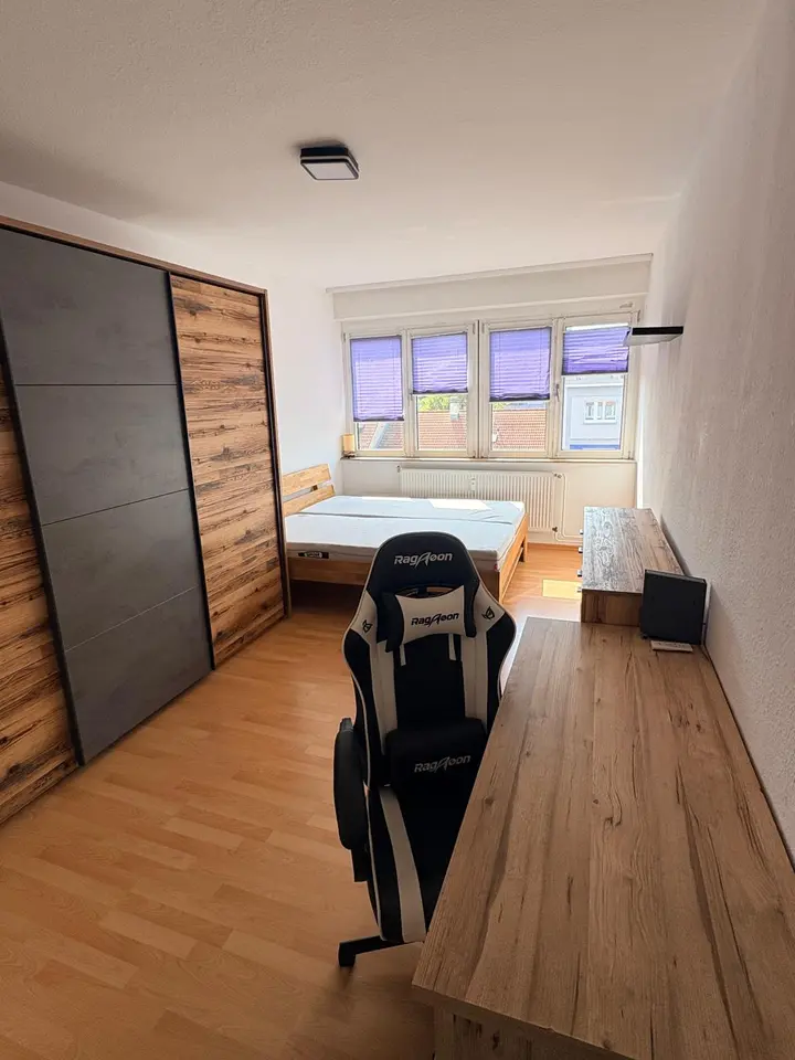 2 Zimmer Wohnung mit 40 m² in Karlsruhe – Bild 8