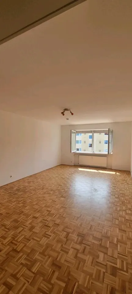 Studio mit 50 m² in Deggendorf – Bild 1