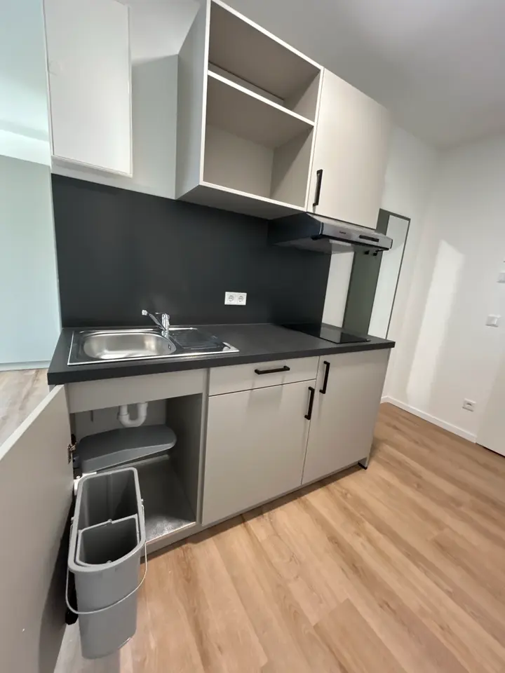2 Zimmer Wohnung mit 27 m² in Erlangen – Bild 9
