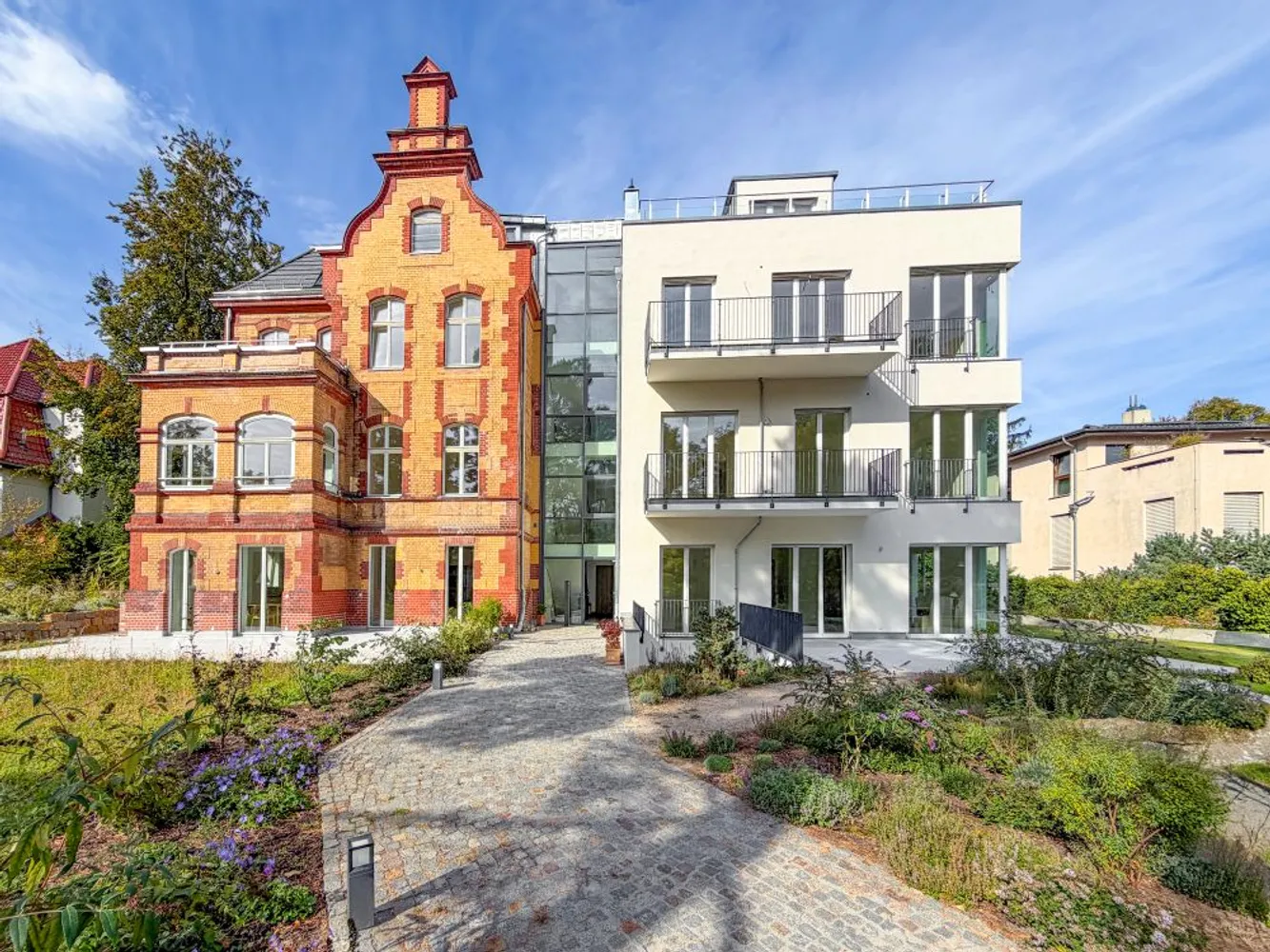 3 Zimmer Wohnung mit 138 m² in Berlin – Bild 1