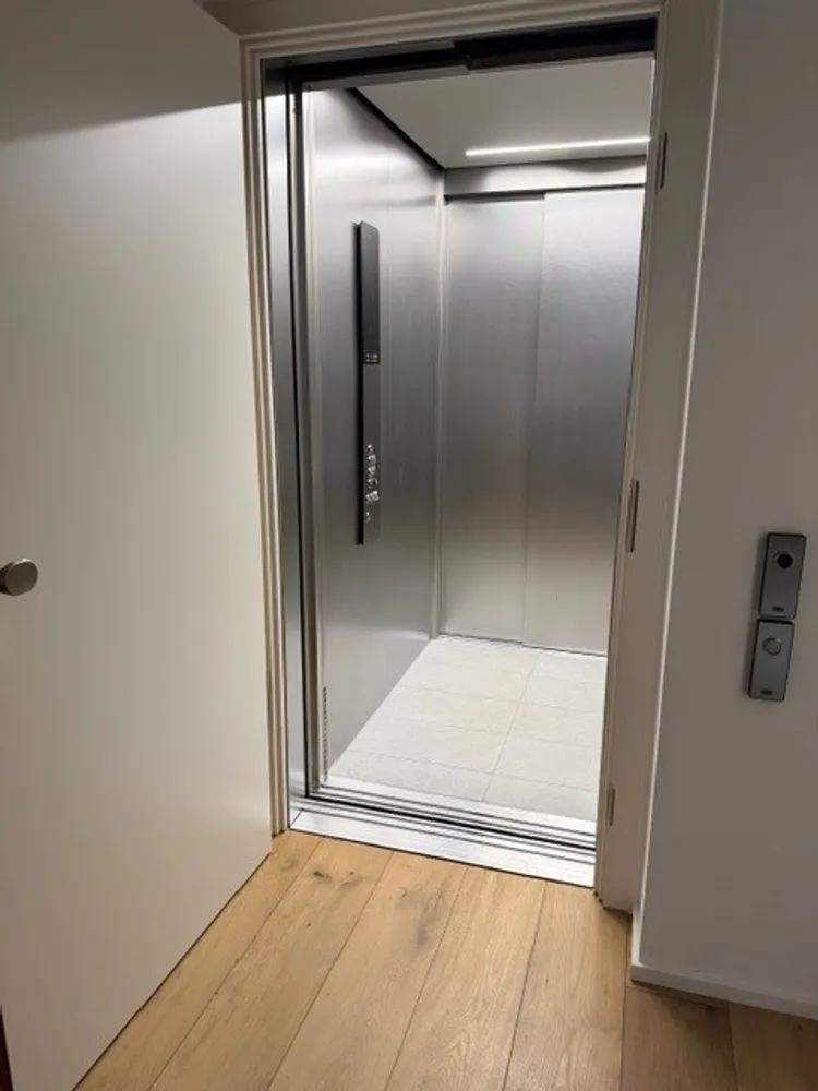 3 Zimmer Wohnung mit 120 m² in Stuttgart – Bild 4